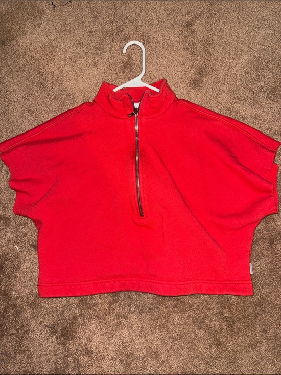 Good American Tops - Good American Sweatshirt Short Sleeve Red Pullover Size 3
